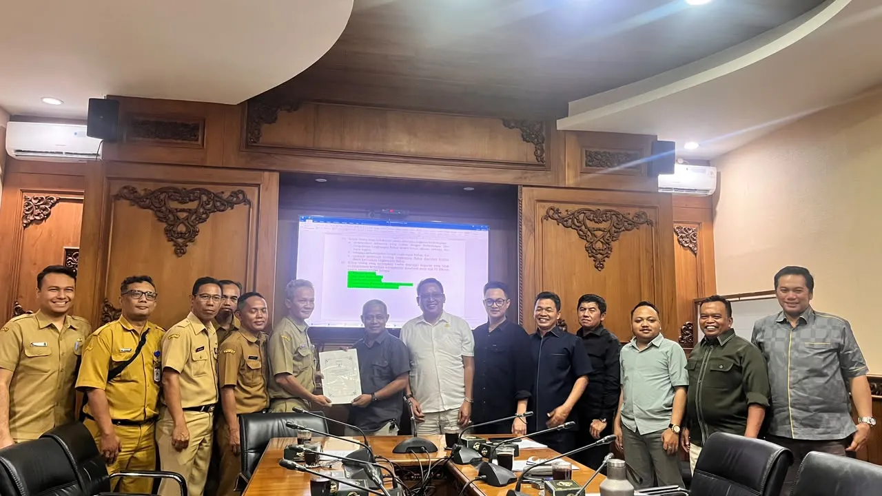 Pansus PPLH DPRD Salatiga Finalisasi Penyusunan Raperda, Tambahkan Pengaturan Pengelolaan Pohon di Pinggir Jalan